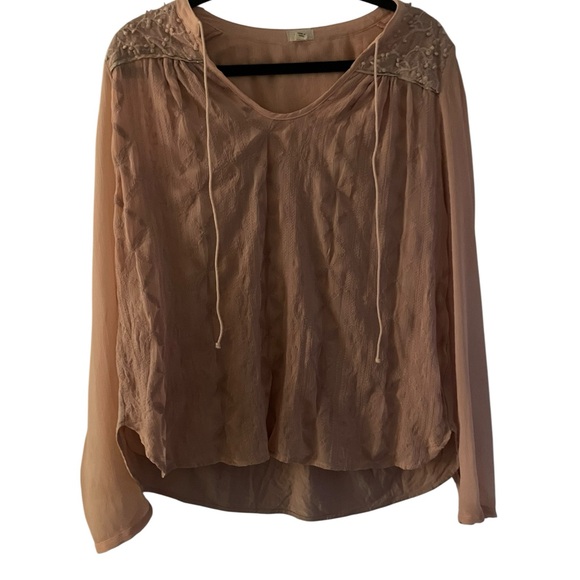 Anthropologie Tiny Embroidered Split Neck Blouse EUC - Picture 2 of 5